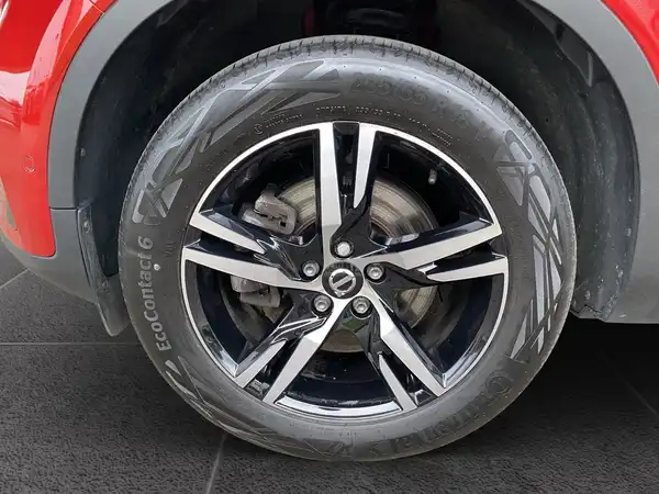 VOLVO C40 (15/23)