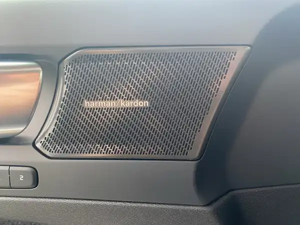 VOLVO C40 (21/24)