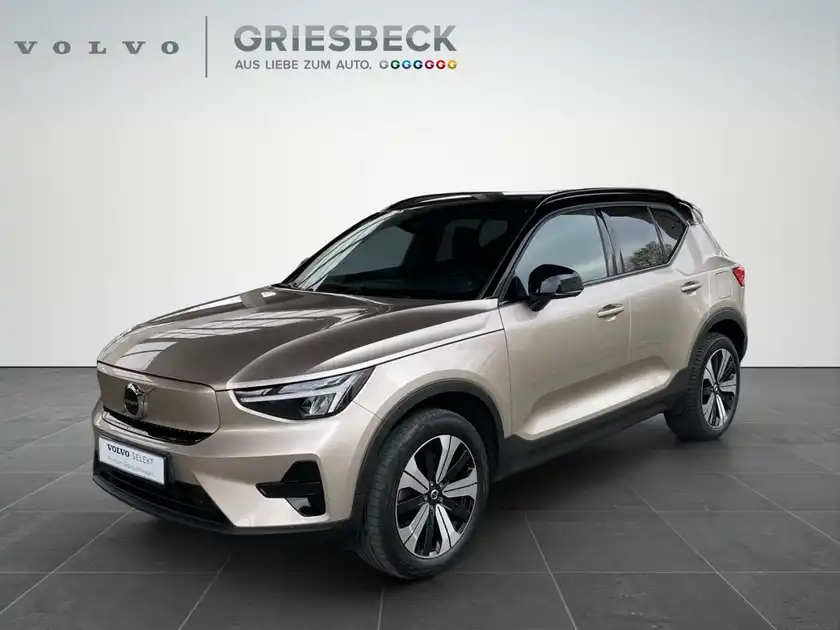 VOLVO C40 (1/19)