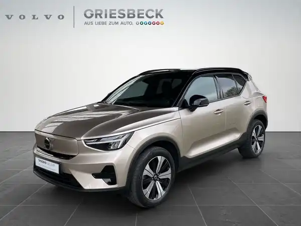 VOLVO C40 (1/19)