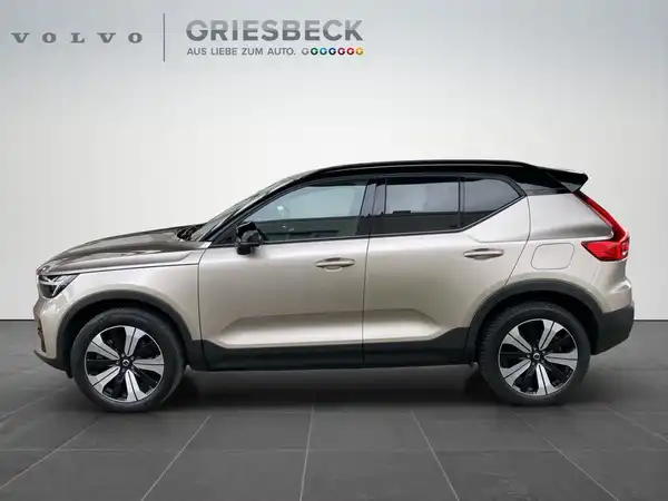 VOLVO C40 (2/19)