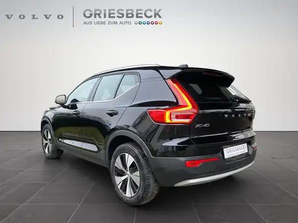 VOLVO C40 (3/20)