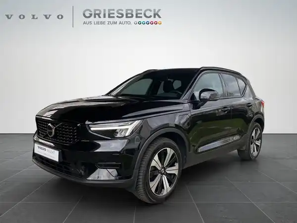 VOLVO C40 (1/22)