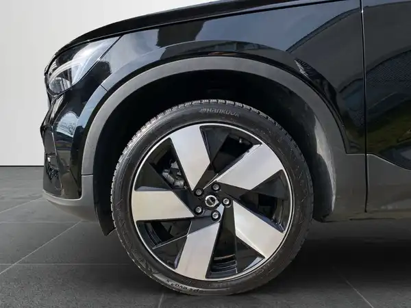 VOLVO C40 (16/21)