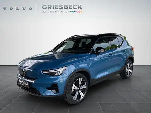 VOLVO C40 (1/18)