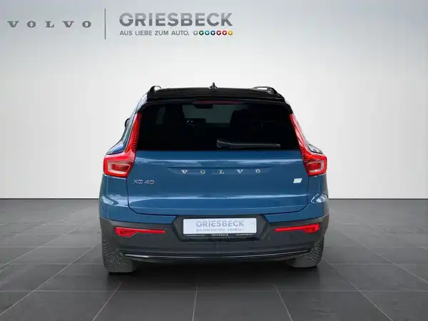 VOLVO C40 (4/18)