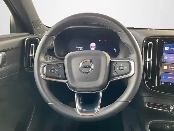VOLVO C40 (10/18)