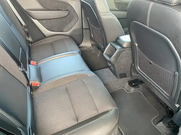 VOLVO C40 (13/20)