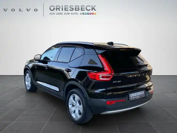 VOLVO C40 (3/20)