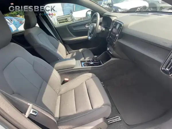 VOLVO C40 (17/19)