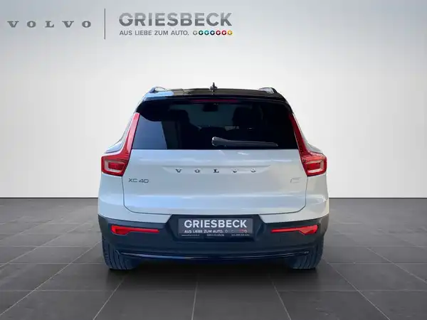 VOLVO C40 (4/20)
