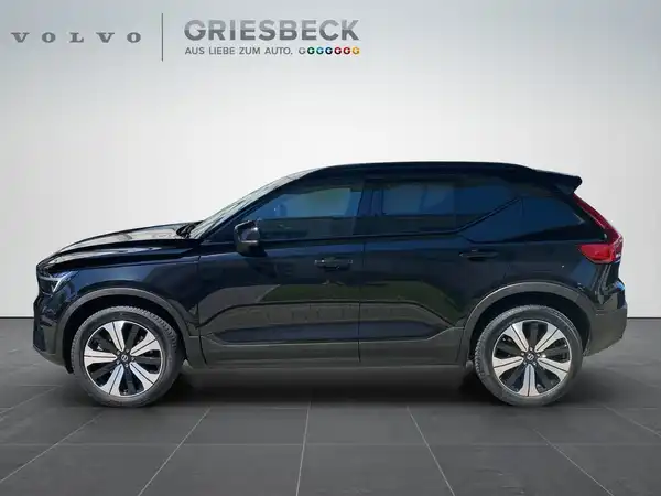 VOLVO C40 (2/20)