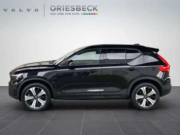 VOLVO C40 (2/20)