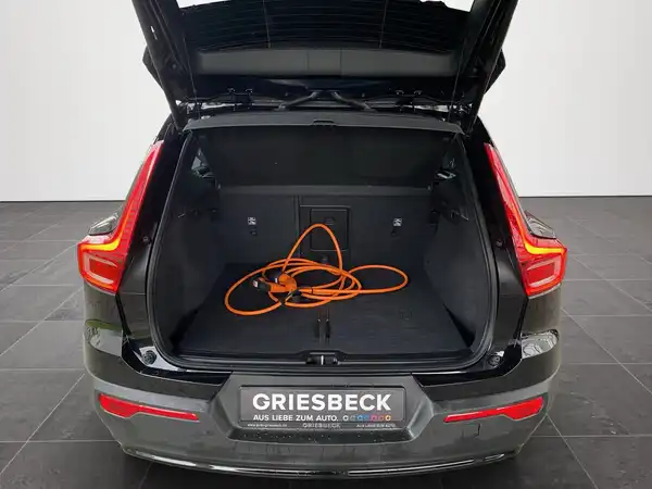 VOLVO C40 (13/20)