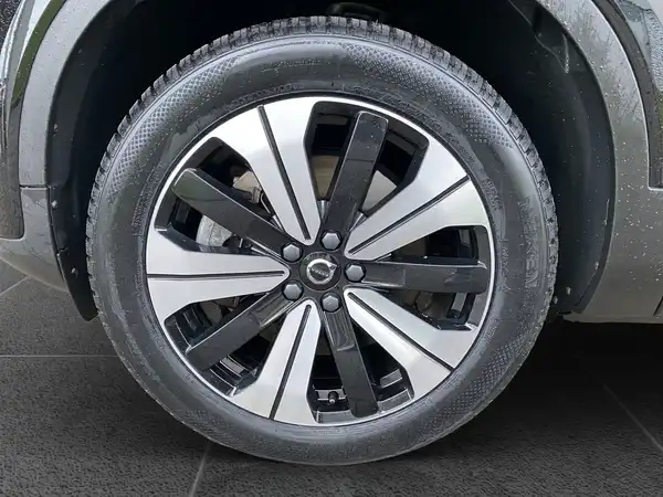 VOLVO C40 (14/20)