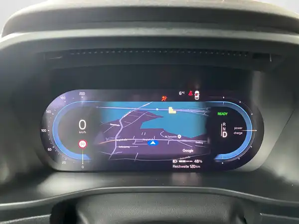 VOLVO C40 (15/20)