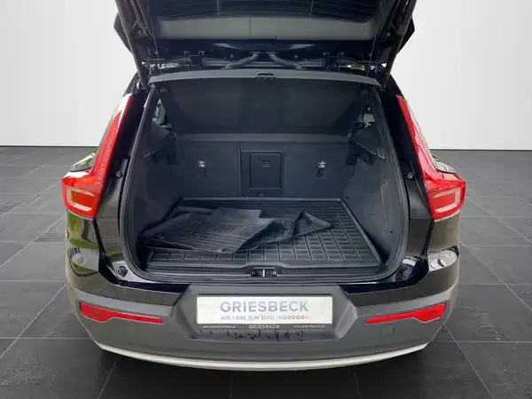 VOLVO C40 (14/20)