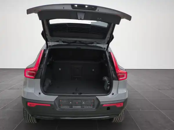 VOLVO C40 (16/20)