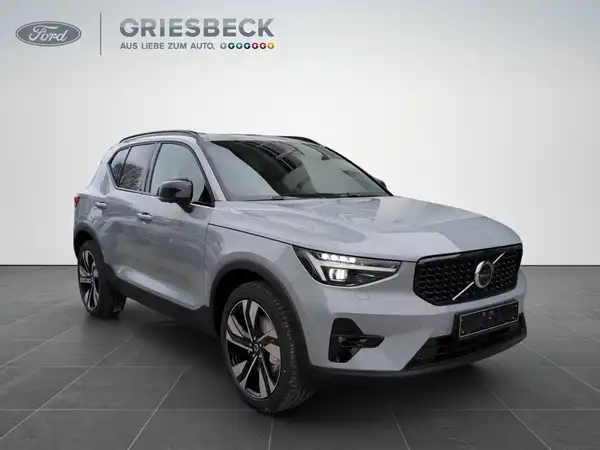 VOLVO C40 (7/20)