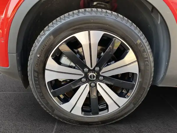 VOLVO C40 (15/23)