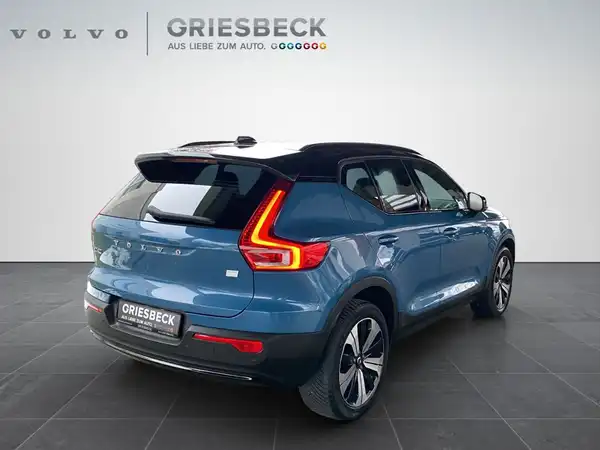 VOLVO C40 (6/24)