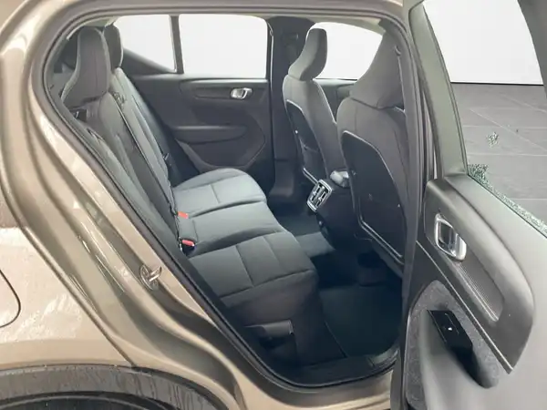 VOLVO C40 (14/20)