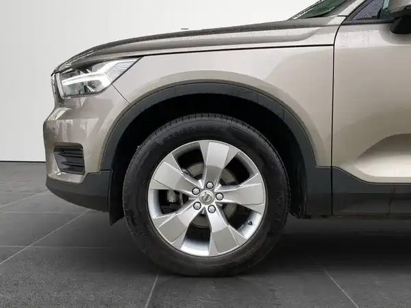 VOLVO C40 (16/20)