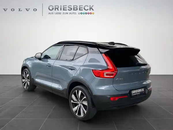 VOLVO C40 (3/21)