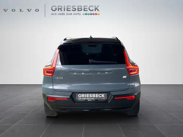 VOLVO C40 (4/21)