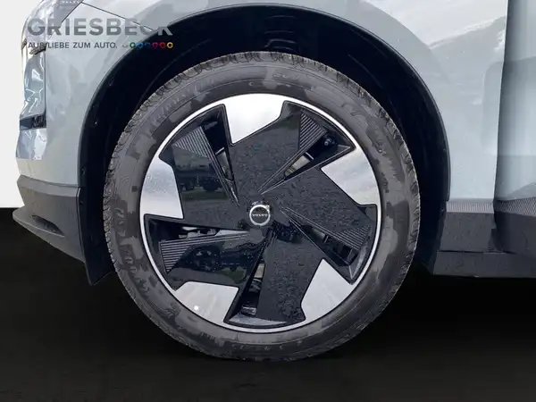 VOLVO EX30 (16/18)