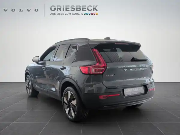 VOLVO EX40 (3/18)