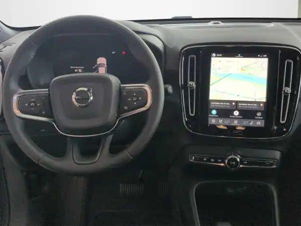 VOLVO EX40 (8/18)