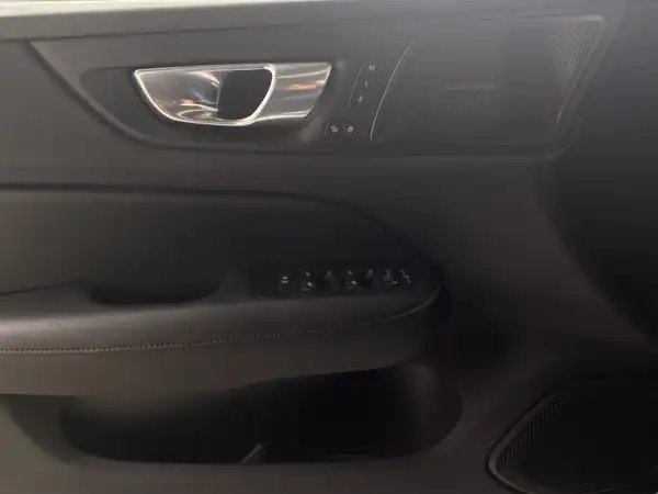 VOLVO S60 (16/20)