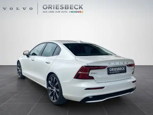 VOLVO S60 (3/20)