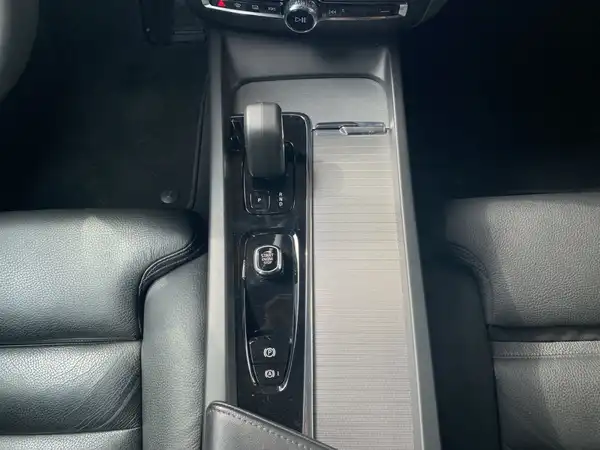 VOLVO S60 (9/20)