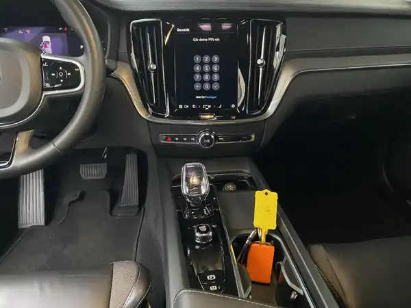 VOLVO S60 (13/16)