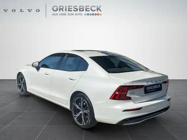 VOLVO S60 (3/20)