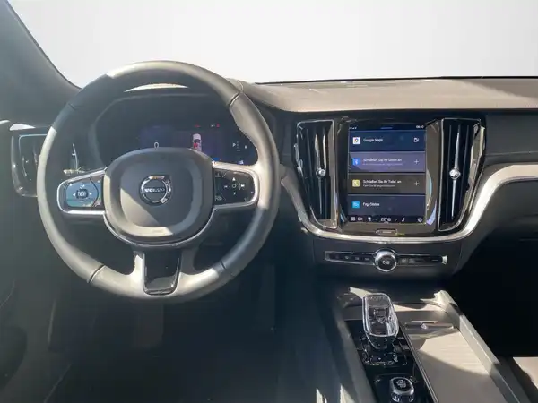 VOLVO S60 (8/20)
