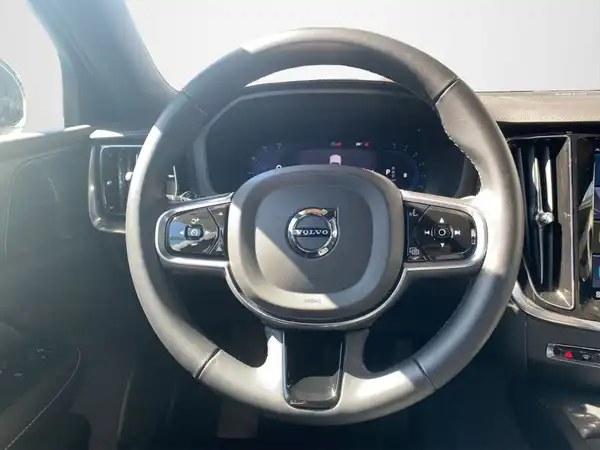 VOLVO S60 (10/20)