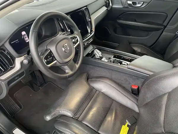 VOLVO S60 (9/18)