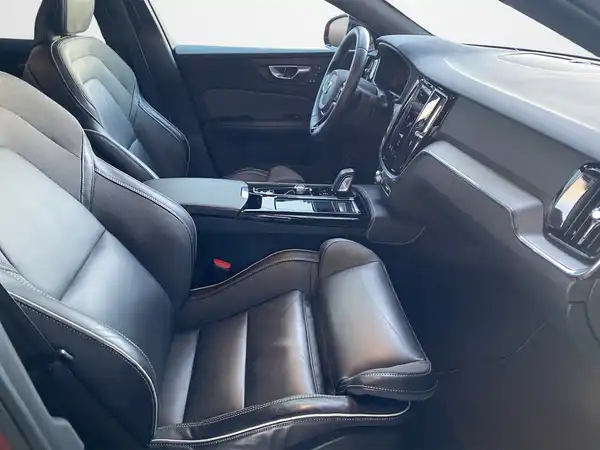 VOLVO S60 (12/20)