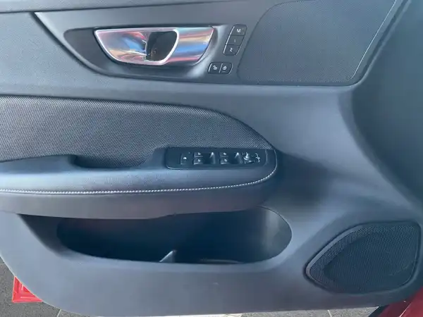 VOLVO S60 (17/20)