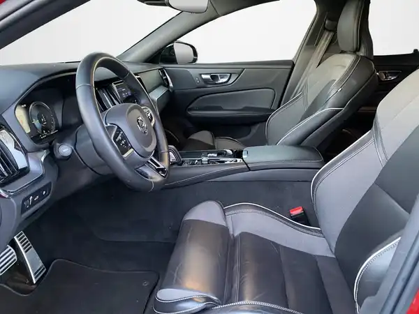 VOLVO S60 (7/20)