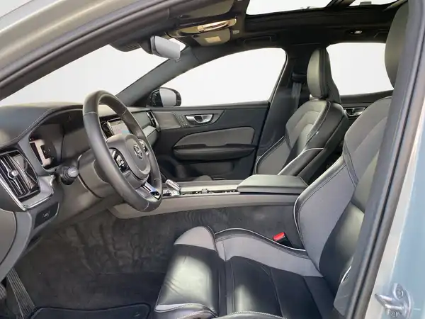 VOLVO S60 (7/22)