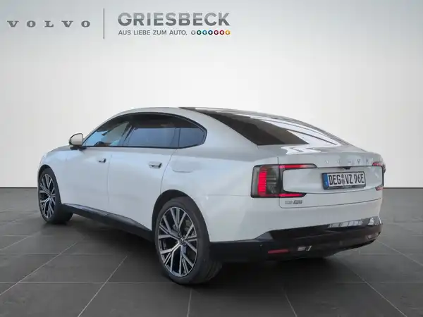 VOLVO S90 (3/19)