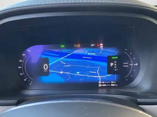 VOLVO S90 (16/23)