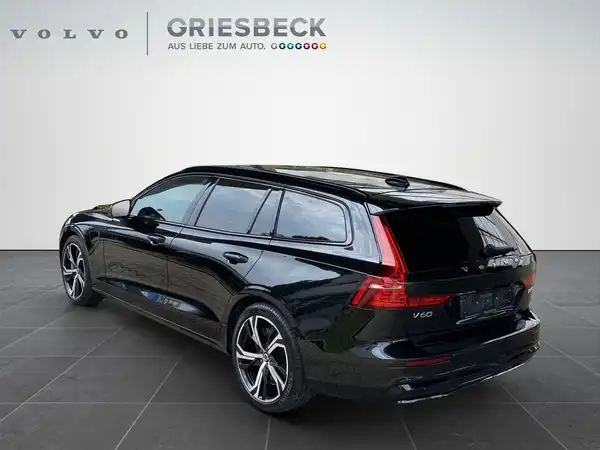 VOLVO V60 (3/22)