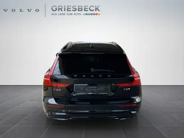 VOLVO V60 (4/22)