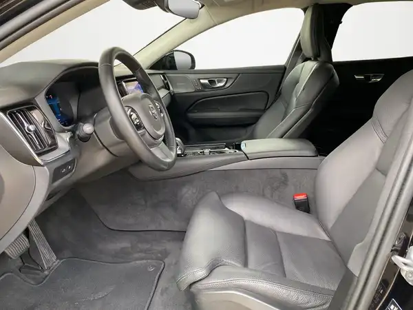 VOLVO V60 (7/22)