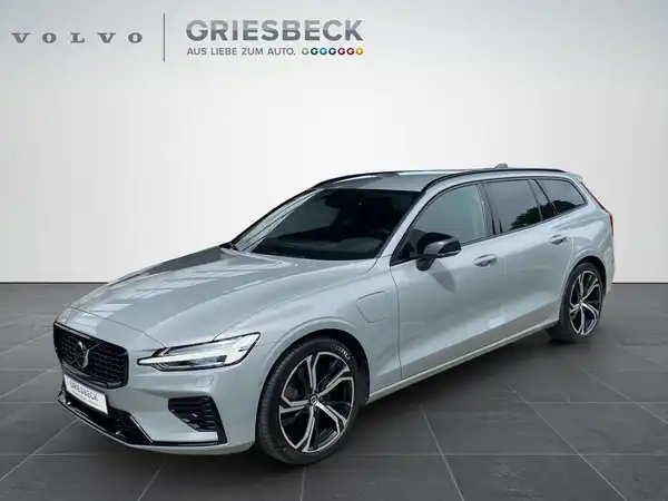 VOLVO V60 (1/20)